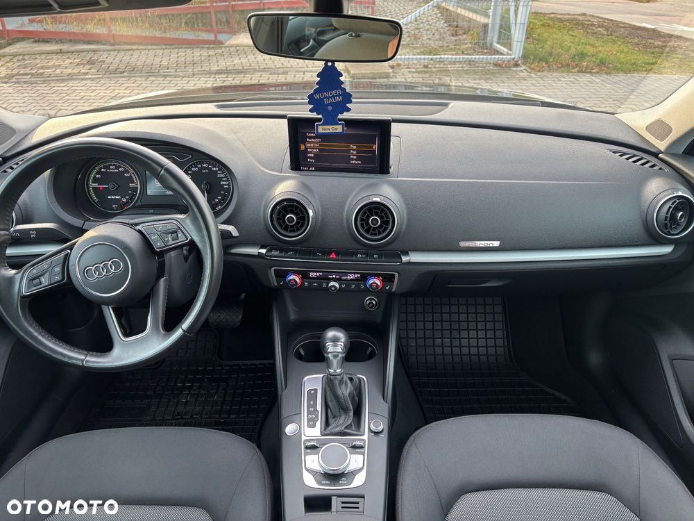 Audi A3 Sportback - 11