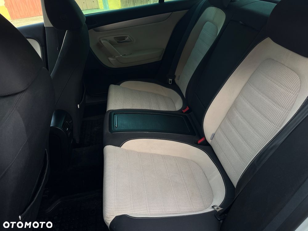 Volkswagen Passat CC 2.0 TDI DPF - 17