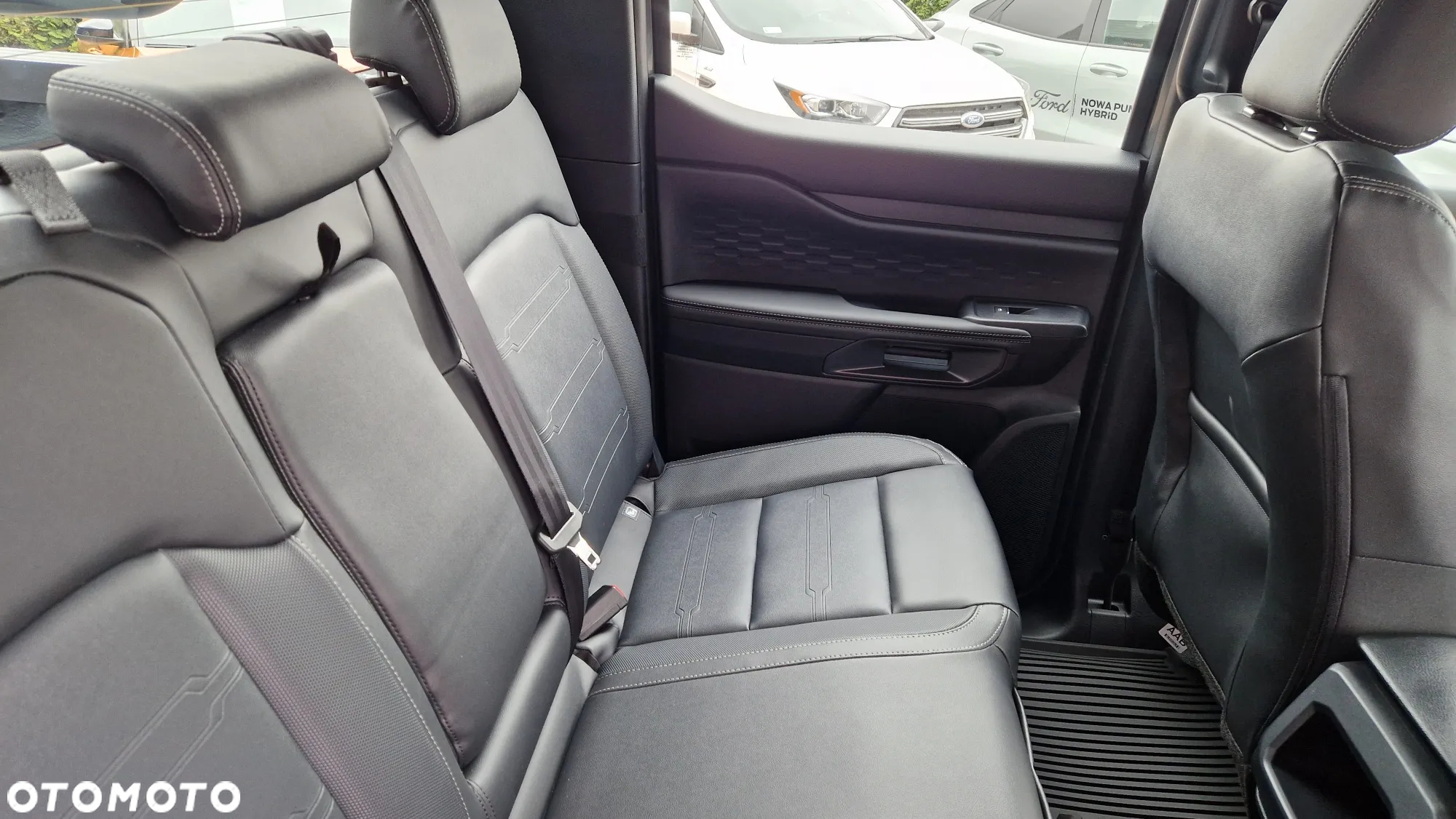 Ford Ranger D/cab - 12
