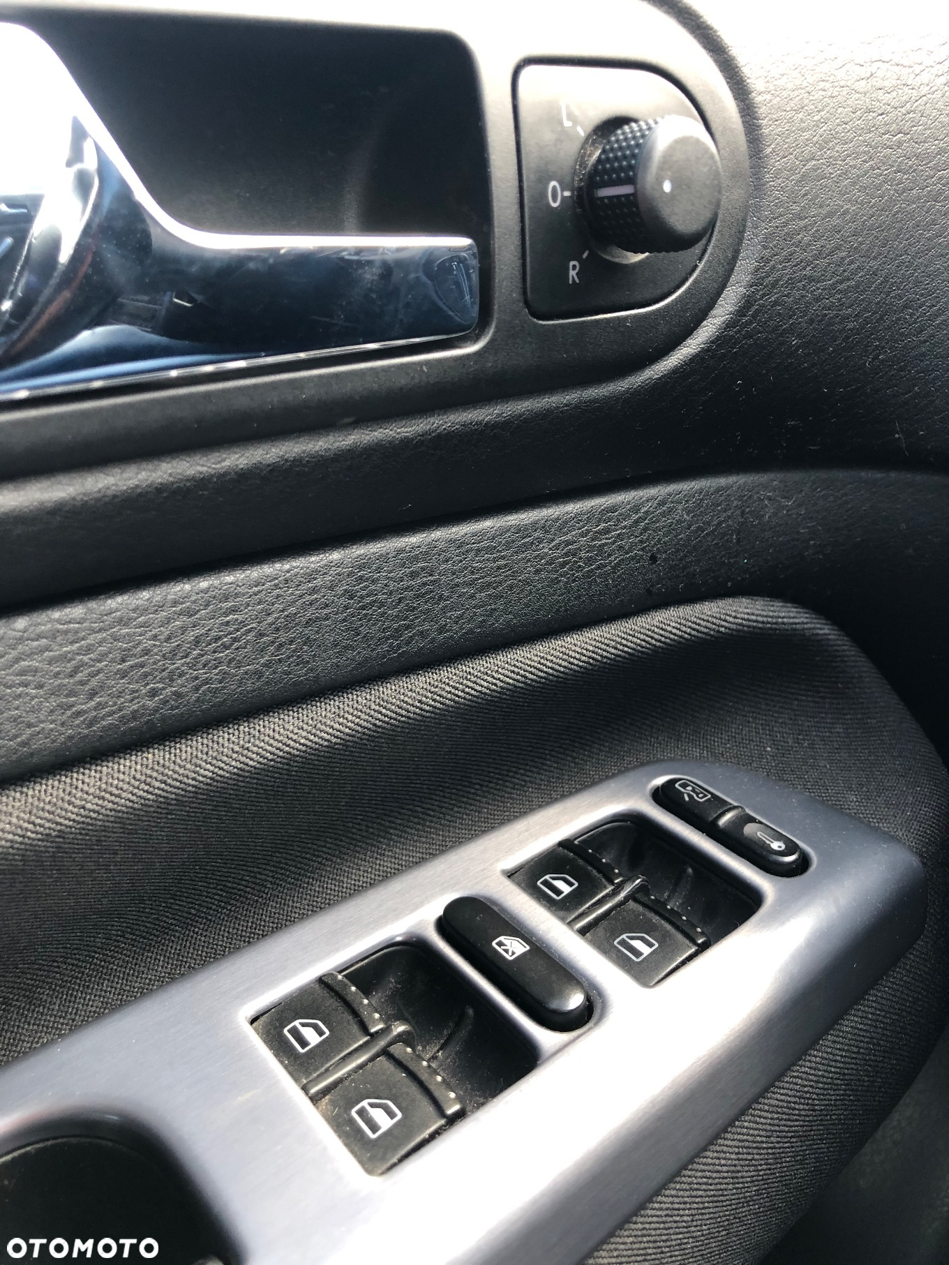 Volkswagen Golf - 10