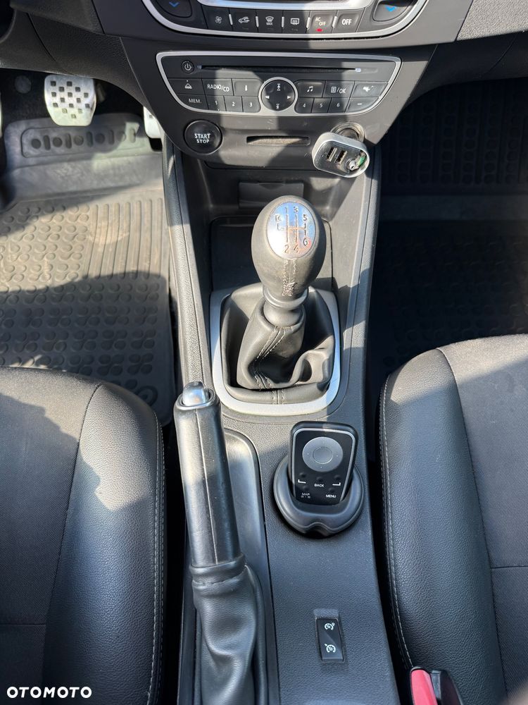 Renault Fluence 1.5 dCi Sport Way - 21