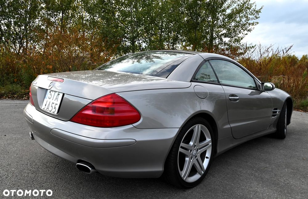 Mercedes-Benz SL - 21
