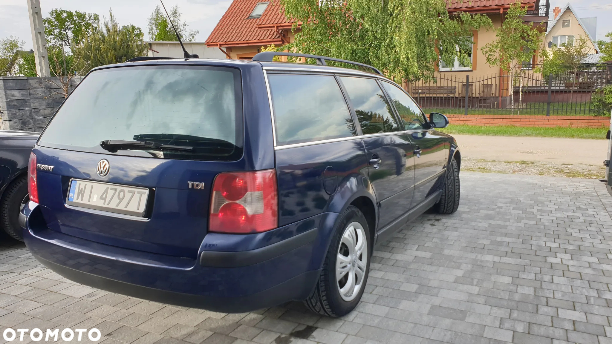 Volkswagen Passat - 3