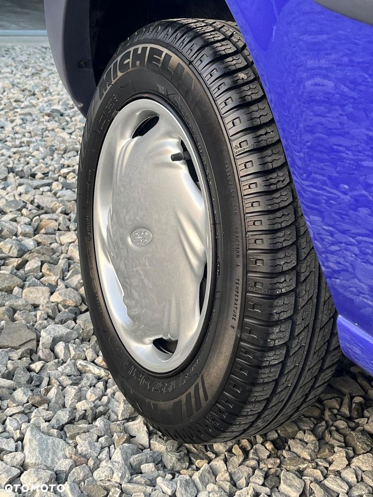 Ford Fiesta - 12