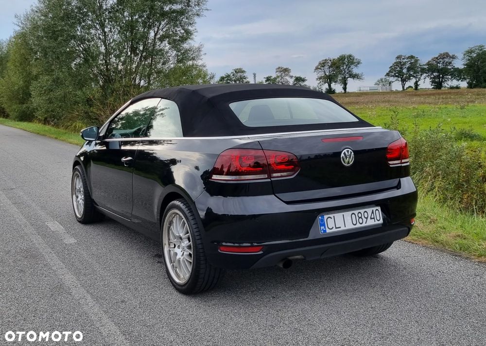 Volkswagen Golf - 11