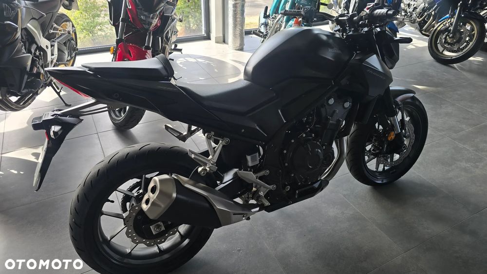 Honda Hornet - 4