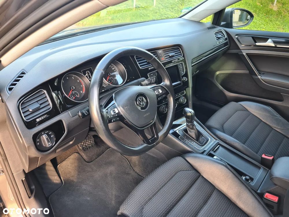 Volkswagen Golf VII 1.4 TSI BMT Highline DSG - 11