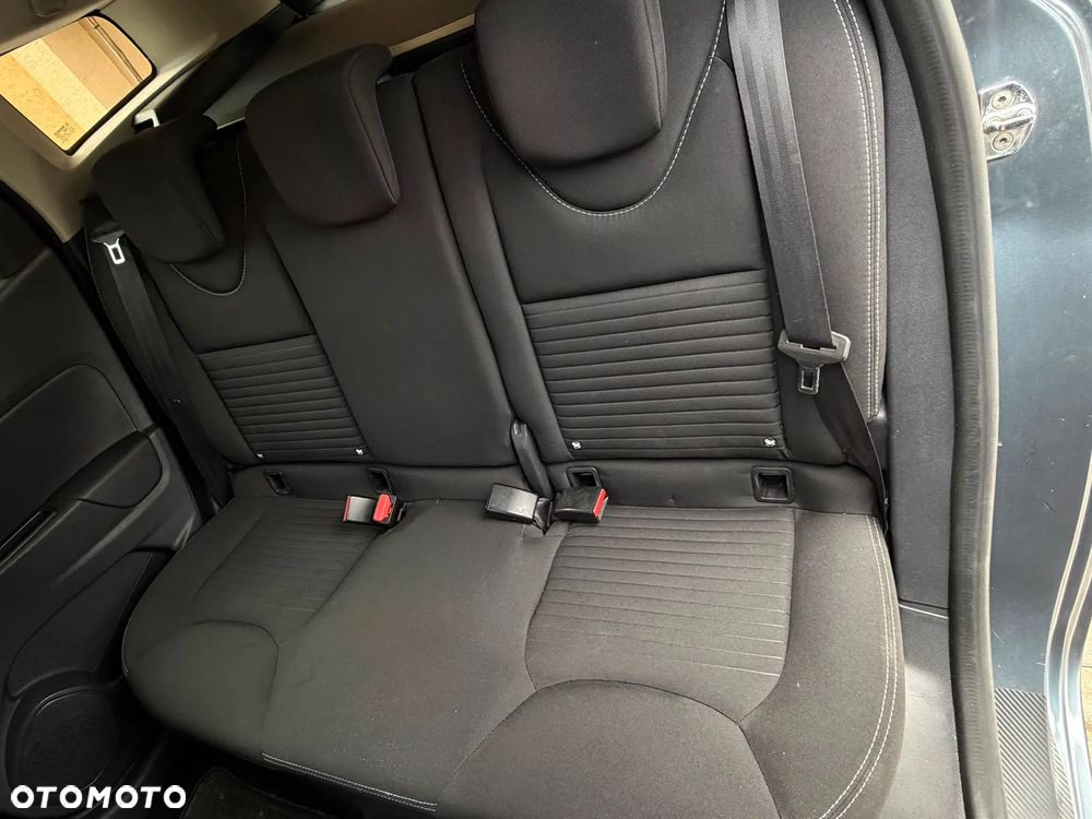 Renault Clio 1.5 dCi Limited - 9