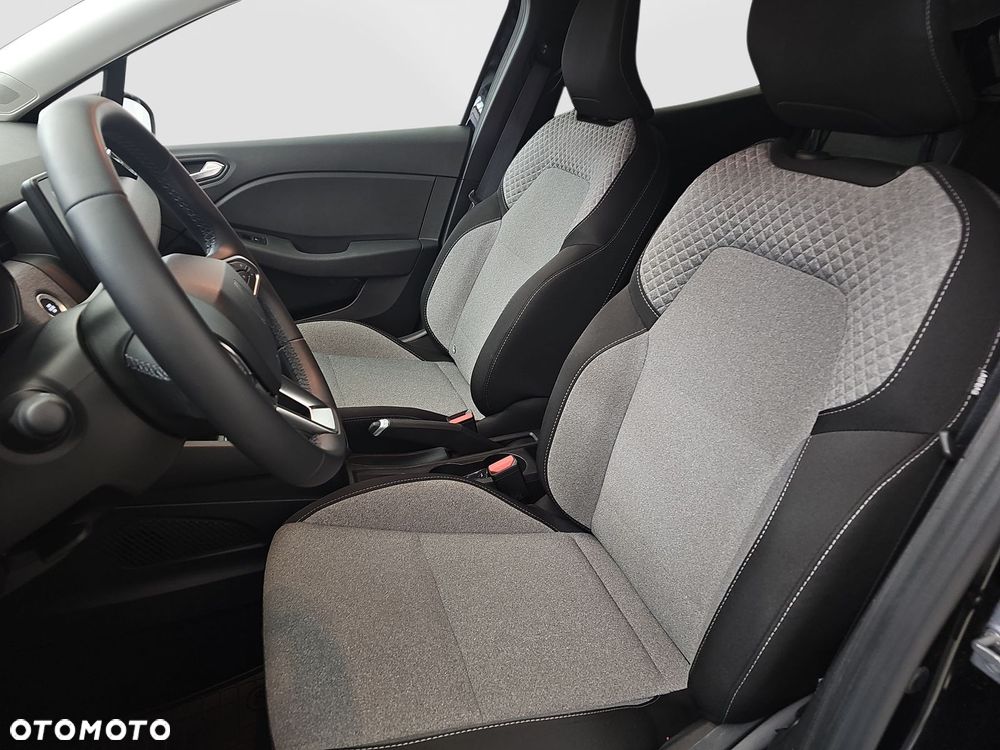 Renault Clio 1.0 TCe Evolution - 10