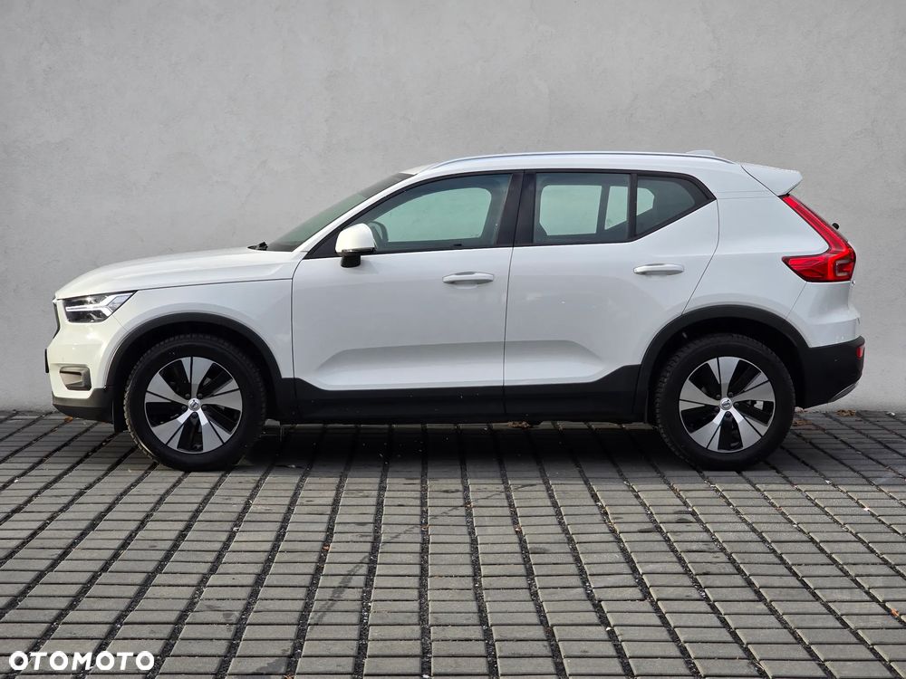 Volvo XC 40 T3 Momentum - 2