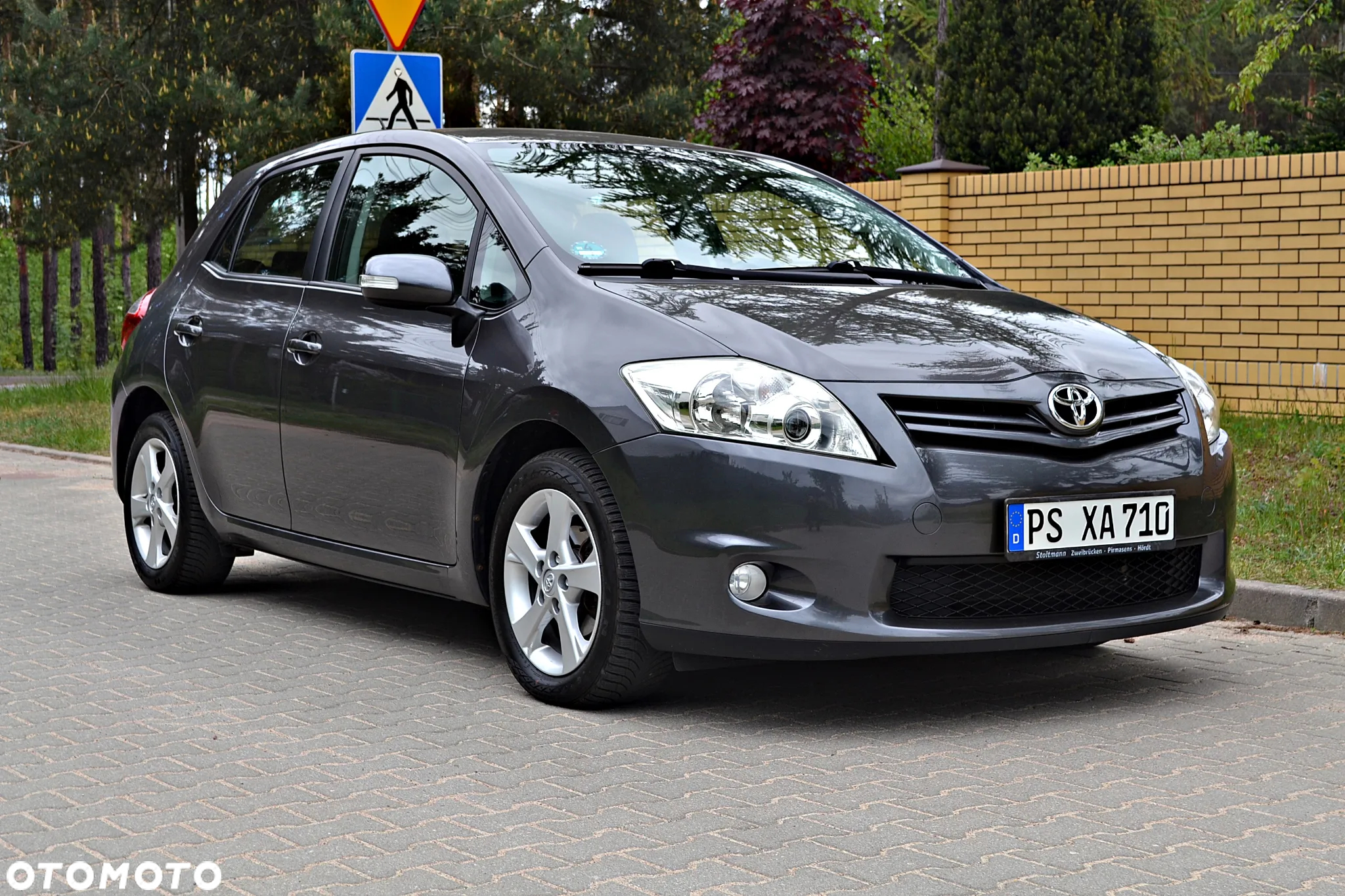 Toyota Auris 1.6 Comfort - 16