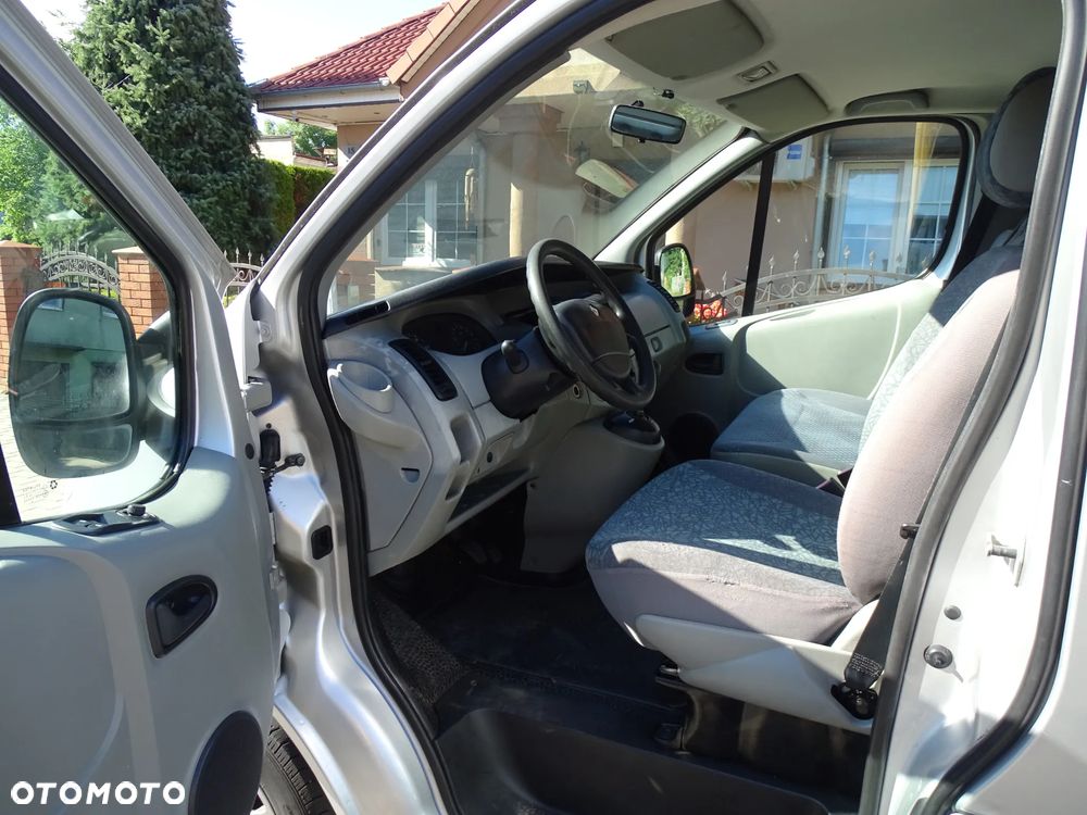 Renault Trafik 2,0 DCI 115 KONI L1 H1 Klima -sprawna, HAK, Automat , Relingi dachowe ,paka 2,40 m. - 9
