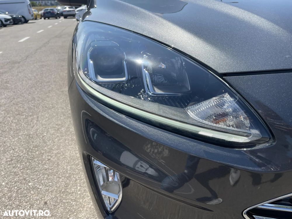 Ford Kuga - 30