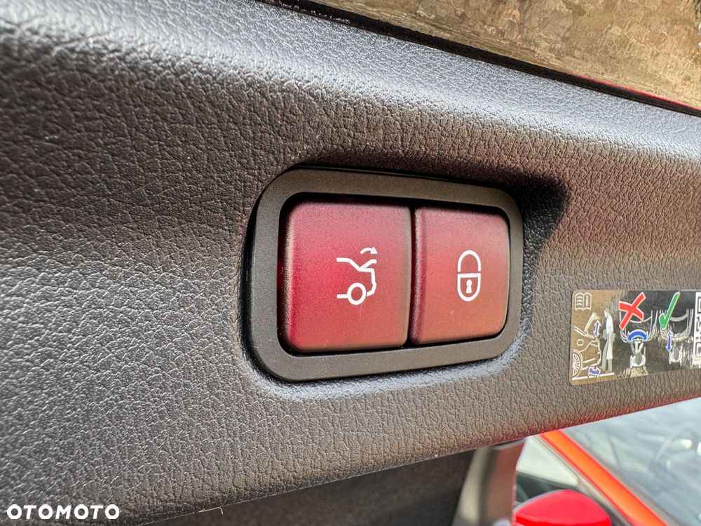 Mercedes-Benz EQE 350 90.5kWh 4-Matic Electric Art - 25