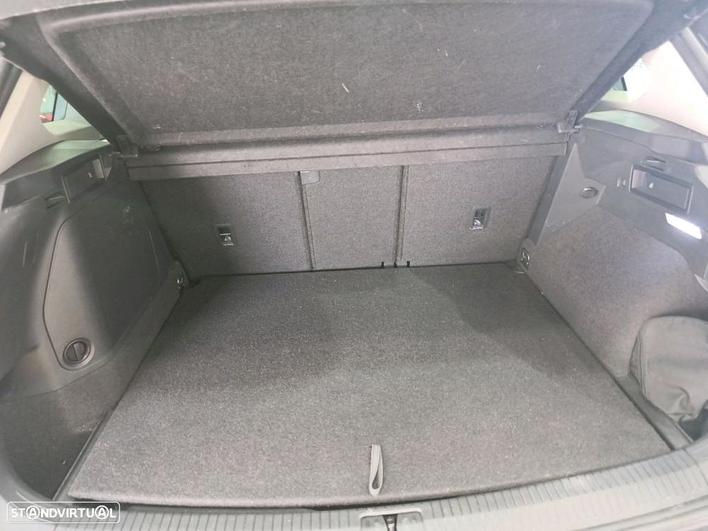 VW Tiguan 1.4 TSI eHybrid Conceptline DSG - 10
