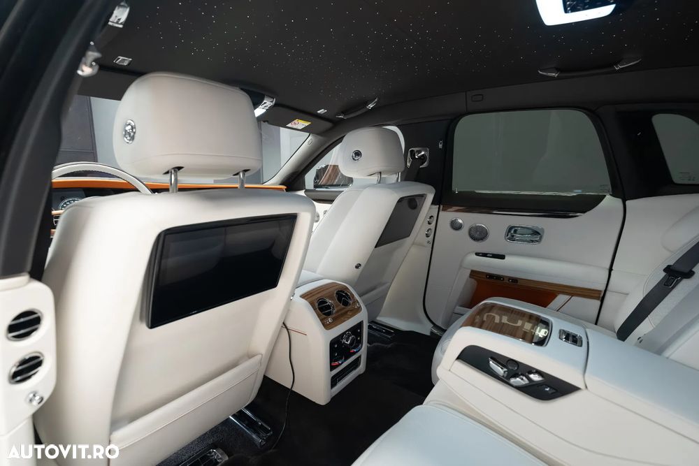 Rolls-Royce Ghost Standard - 39