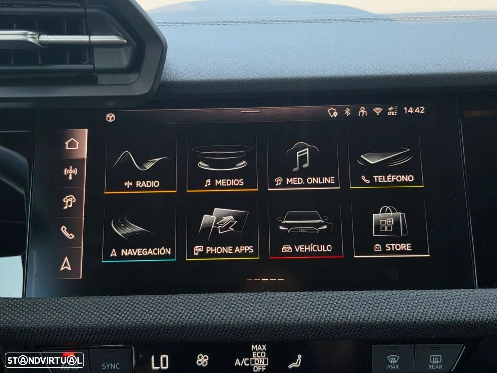 Audi A3 Sportback TFSIe 150 kW S tronic S line - 29