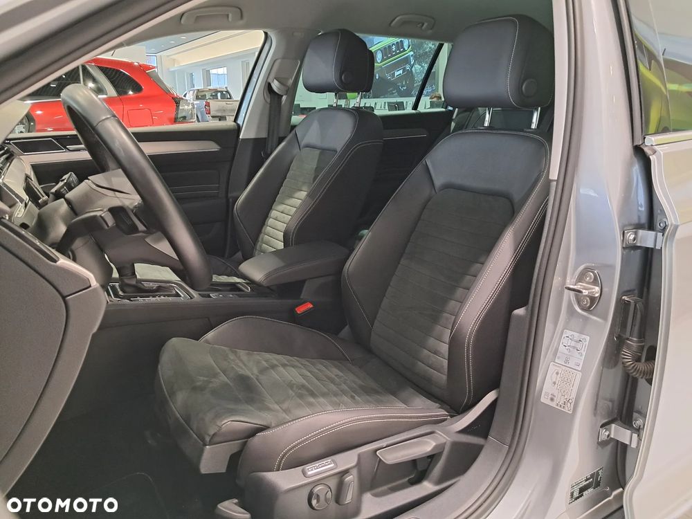 Volkswagen Passat 2.0 TSI Elegance DSG - 13