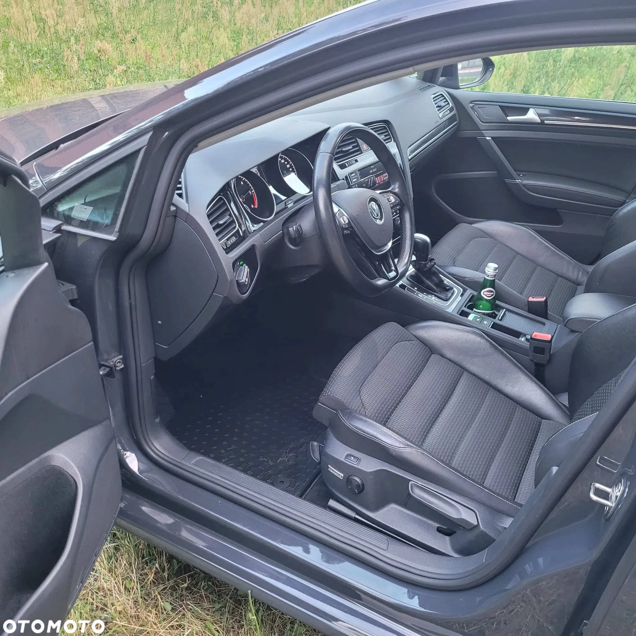 Volkswagen Golf - 15