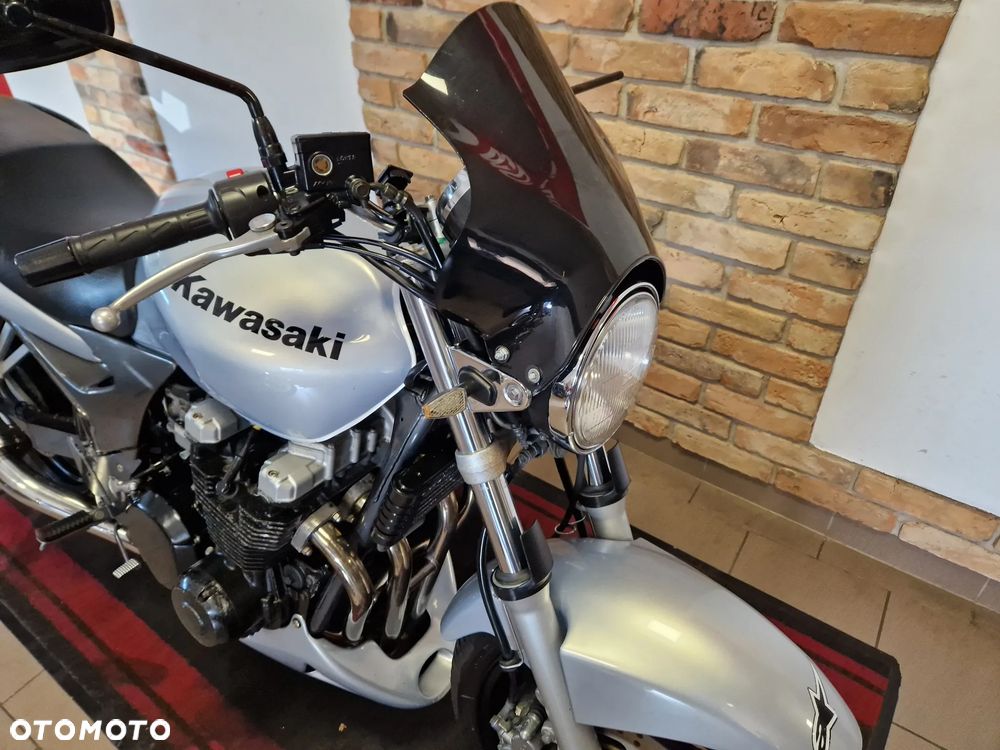 Kawasaki ZR - 21