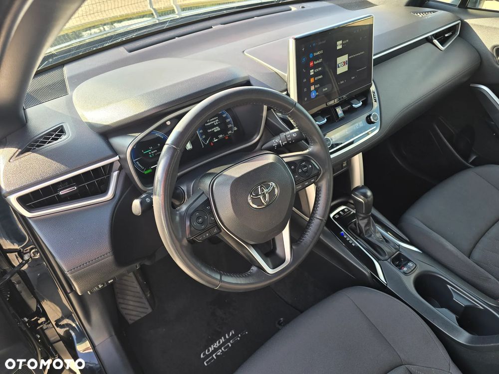 Toyota Corolla Cross 2.0 Hybrid Comfort - 24