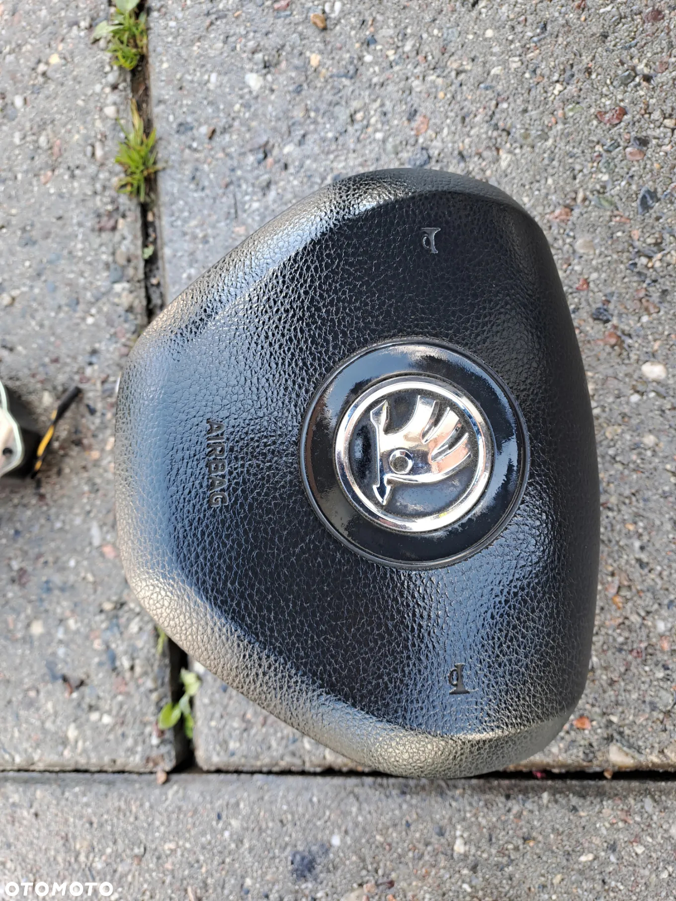 Skoda Citygo Volkswagen Up deska rozdzielcza konsola poduszki pasy sensor i inne - 11