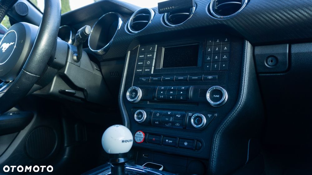 Ford Mustang 3.7 V6 - 15