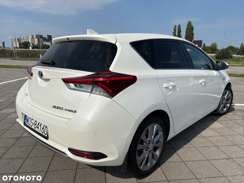 Toyota Auris - 10