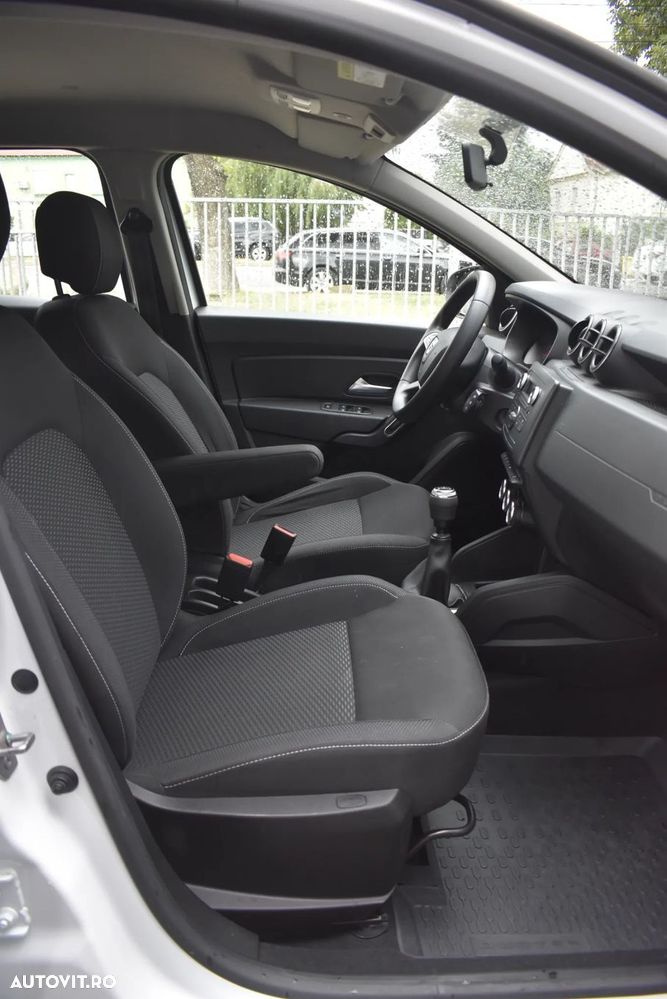 Dacia Duster 1.5 Blue dCi 4WD Comfort - 33