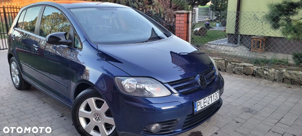 Volkswagen Golf Plus 1.6 FSI Goal - 2