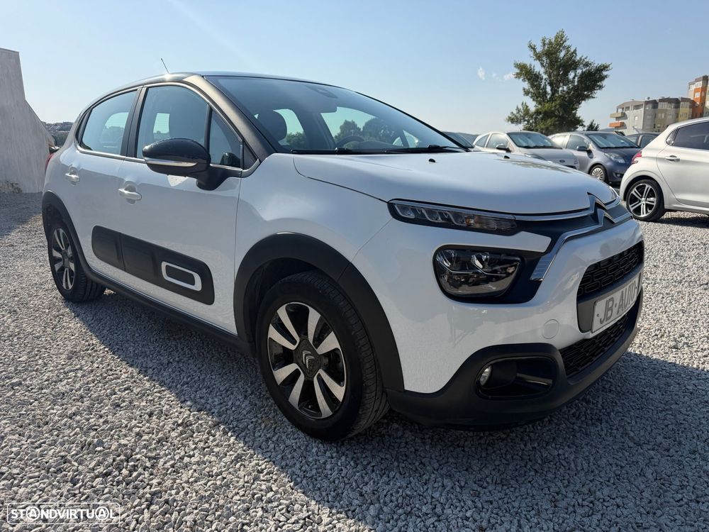 Citroën C3 1.2 PureTech Shine - 3
