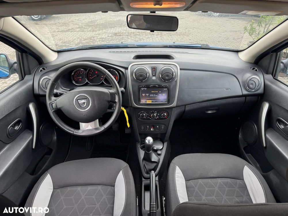 Dacia Sandero 1.5 dCI Stepway - 10