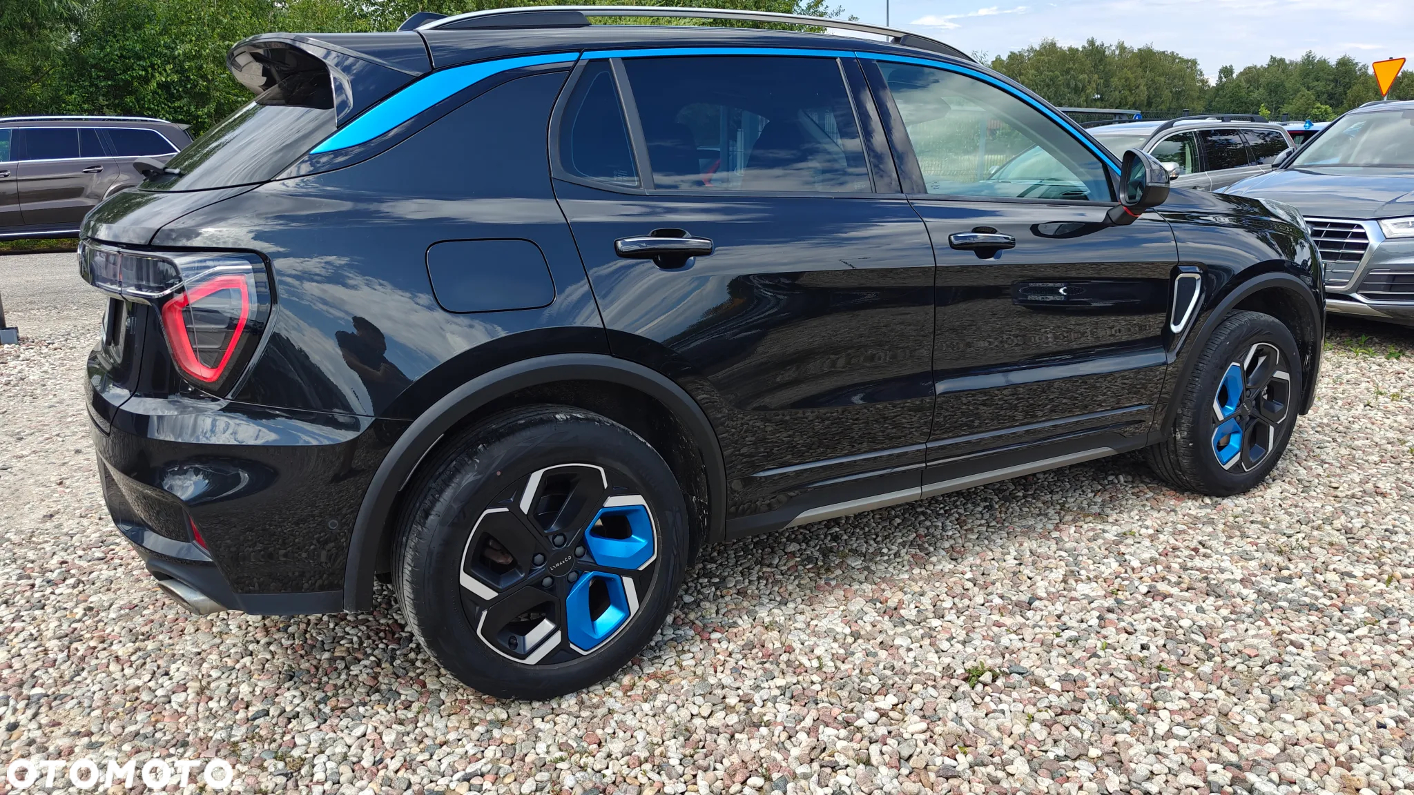 Lynk & Co 01 - 8