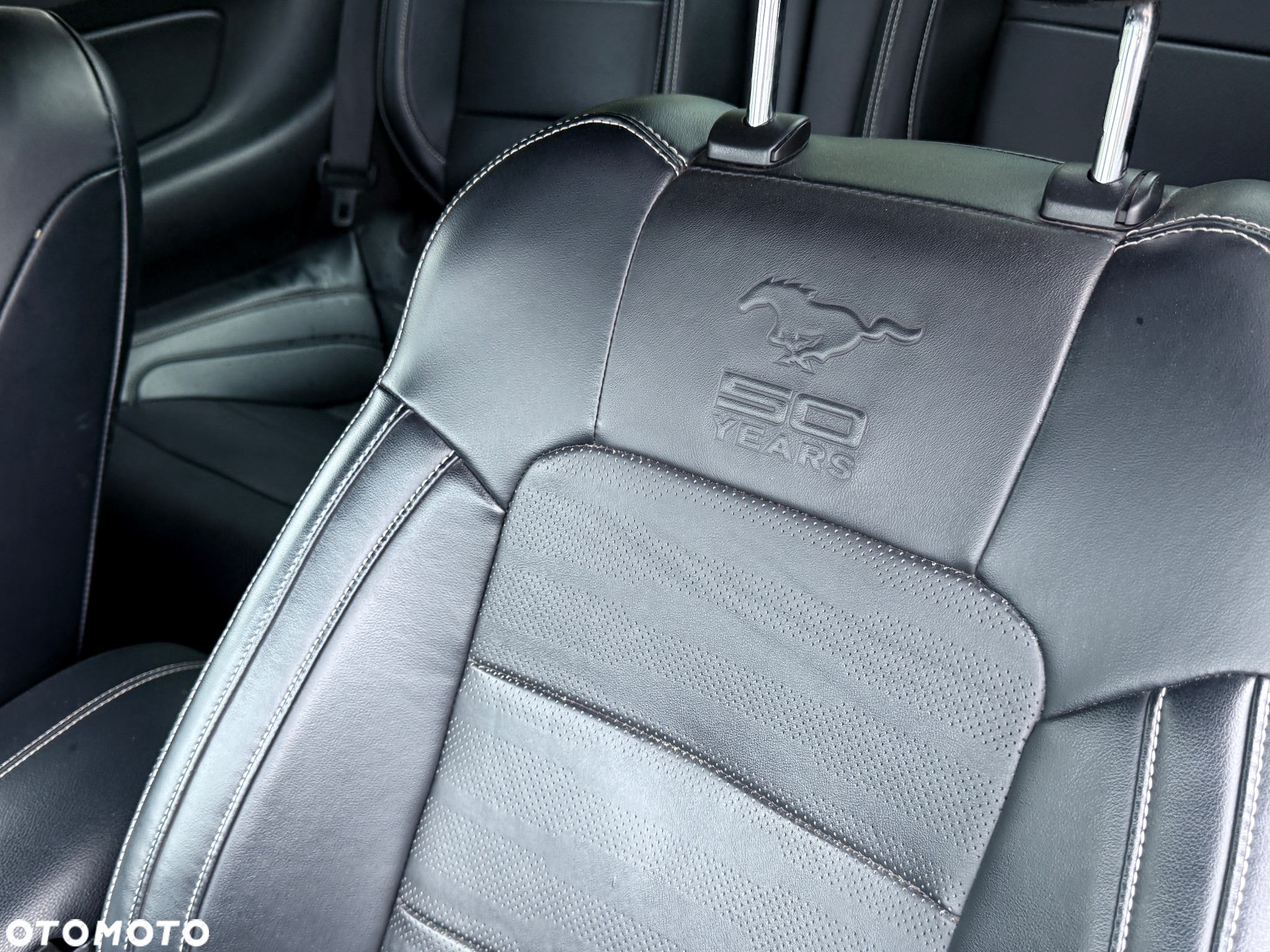 Ford Mustang 2.3 EcoBoost - 22