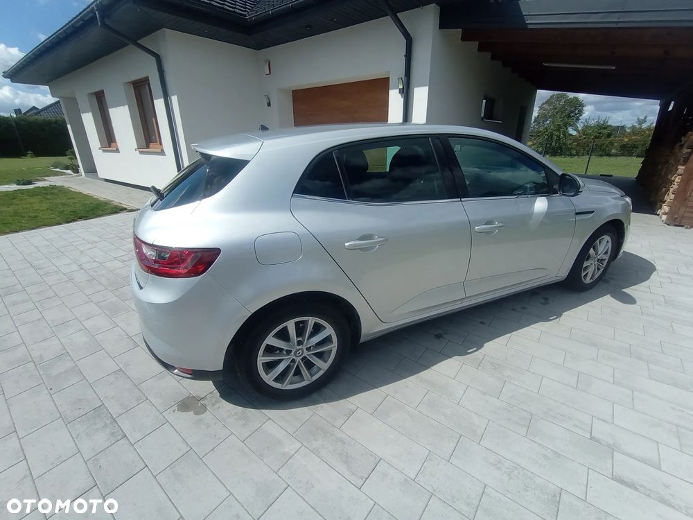 Renault Megane 1.6 SCe Zen - 14