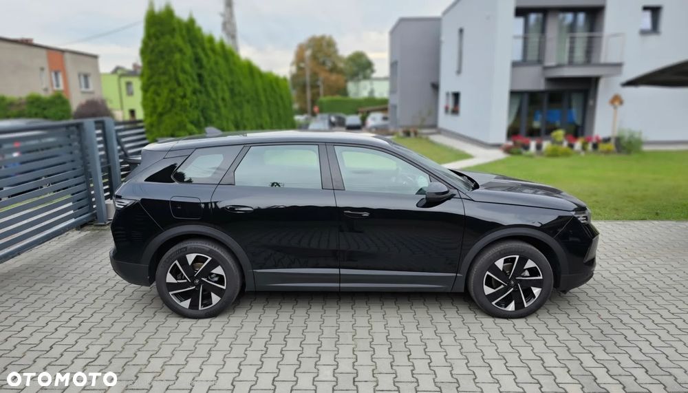 Opel Grandland 1.2 mHEV Edition eDTC6 - 2