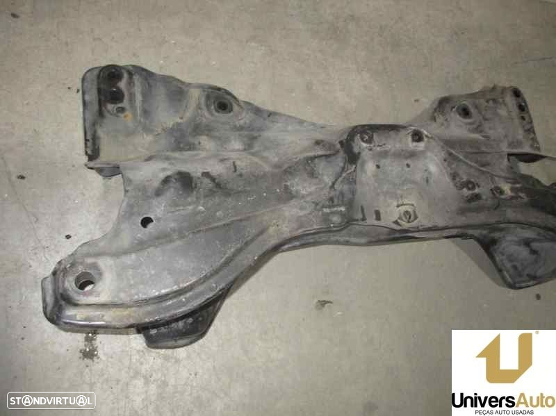 CHARRIOT FRONTAL HONDA CIVIC VI HATCHBACK 2001 - - 2