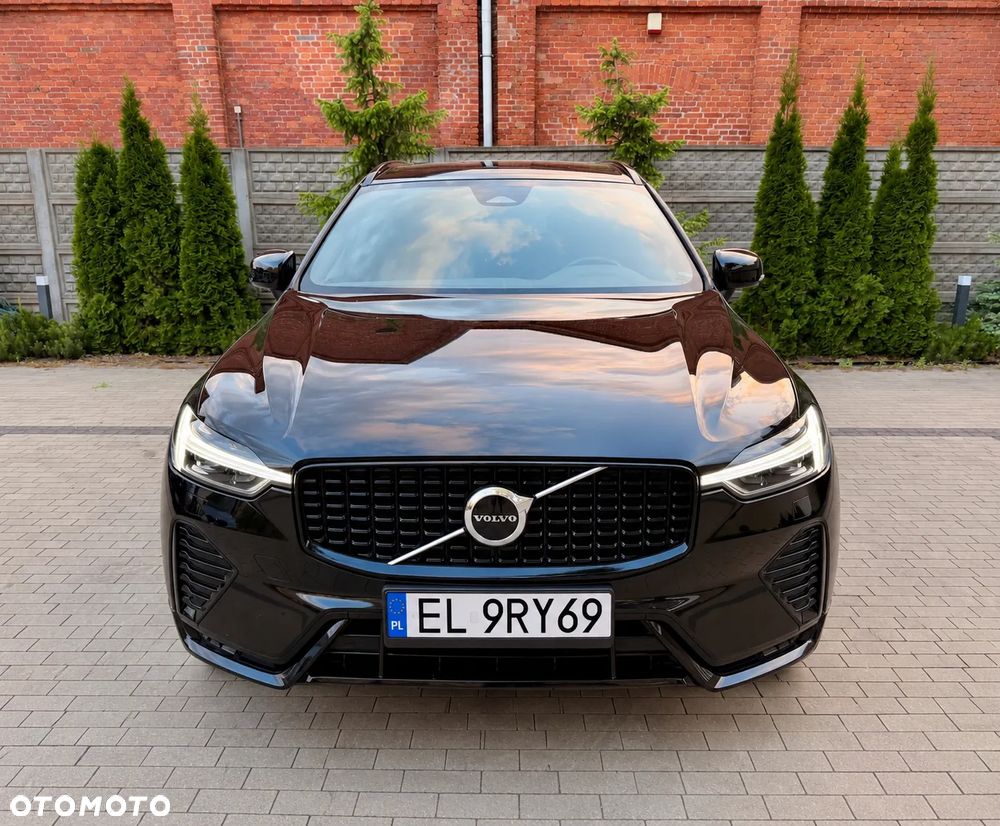 Volvo XC 60 B4 D AWD Plus Dark - 5