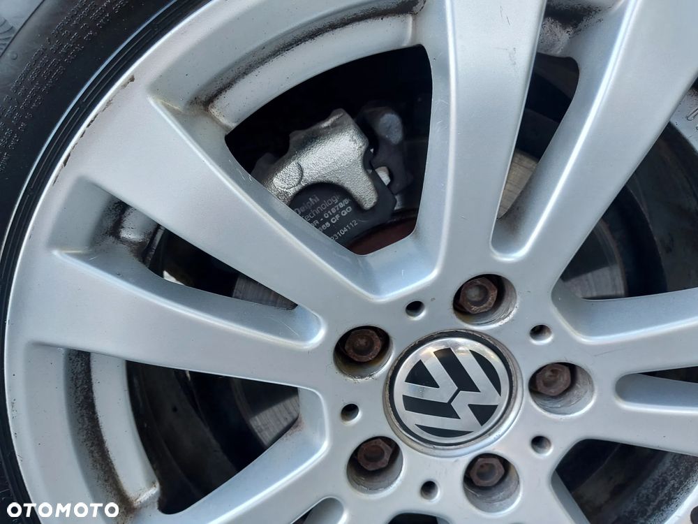 Volkswagen Sharan 2.0 TDI Comfortline - 24