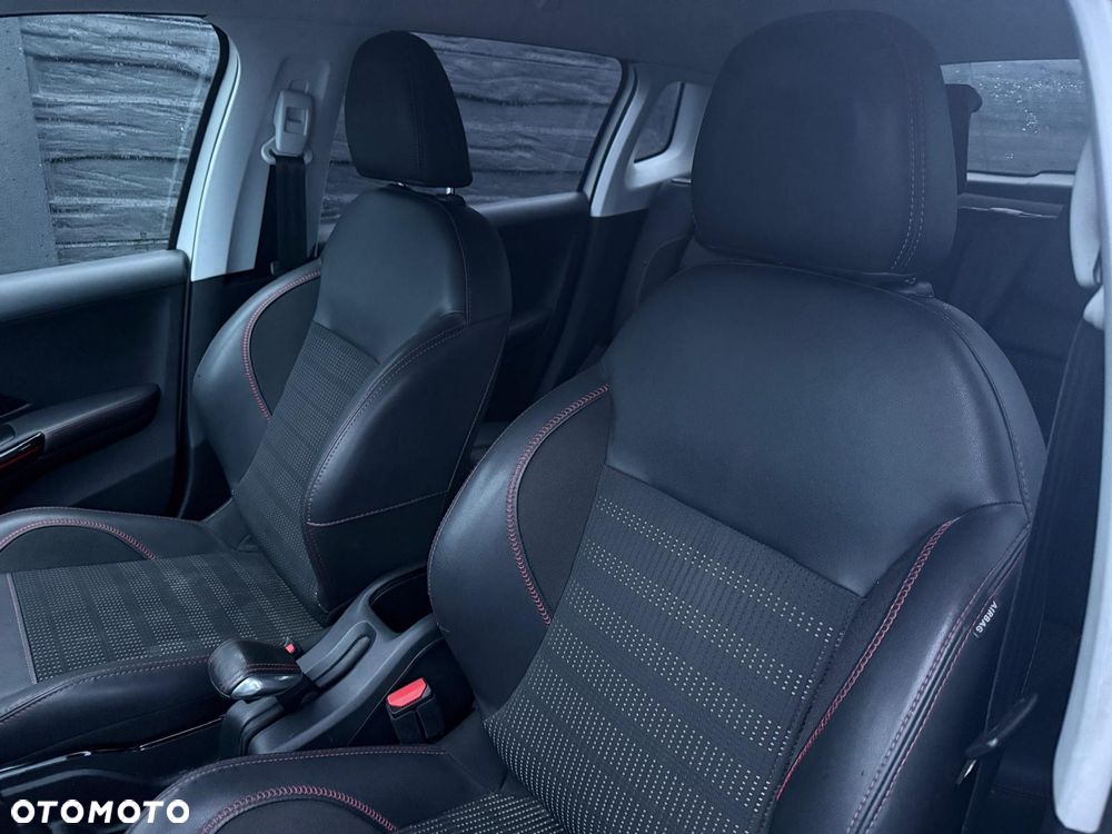 Peugeot 2008 PureTech 110 Stop&Start EAT6 GT-Line Edition - 8
