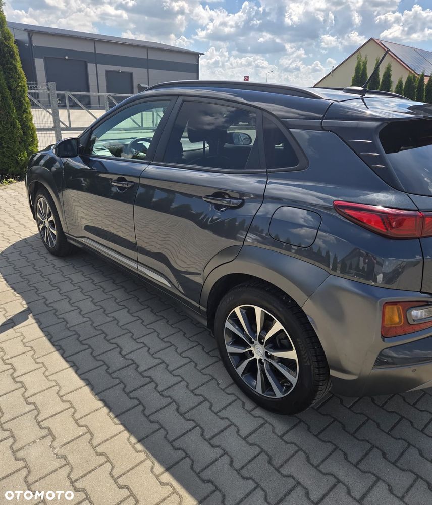 Hyundai Kona - 21