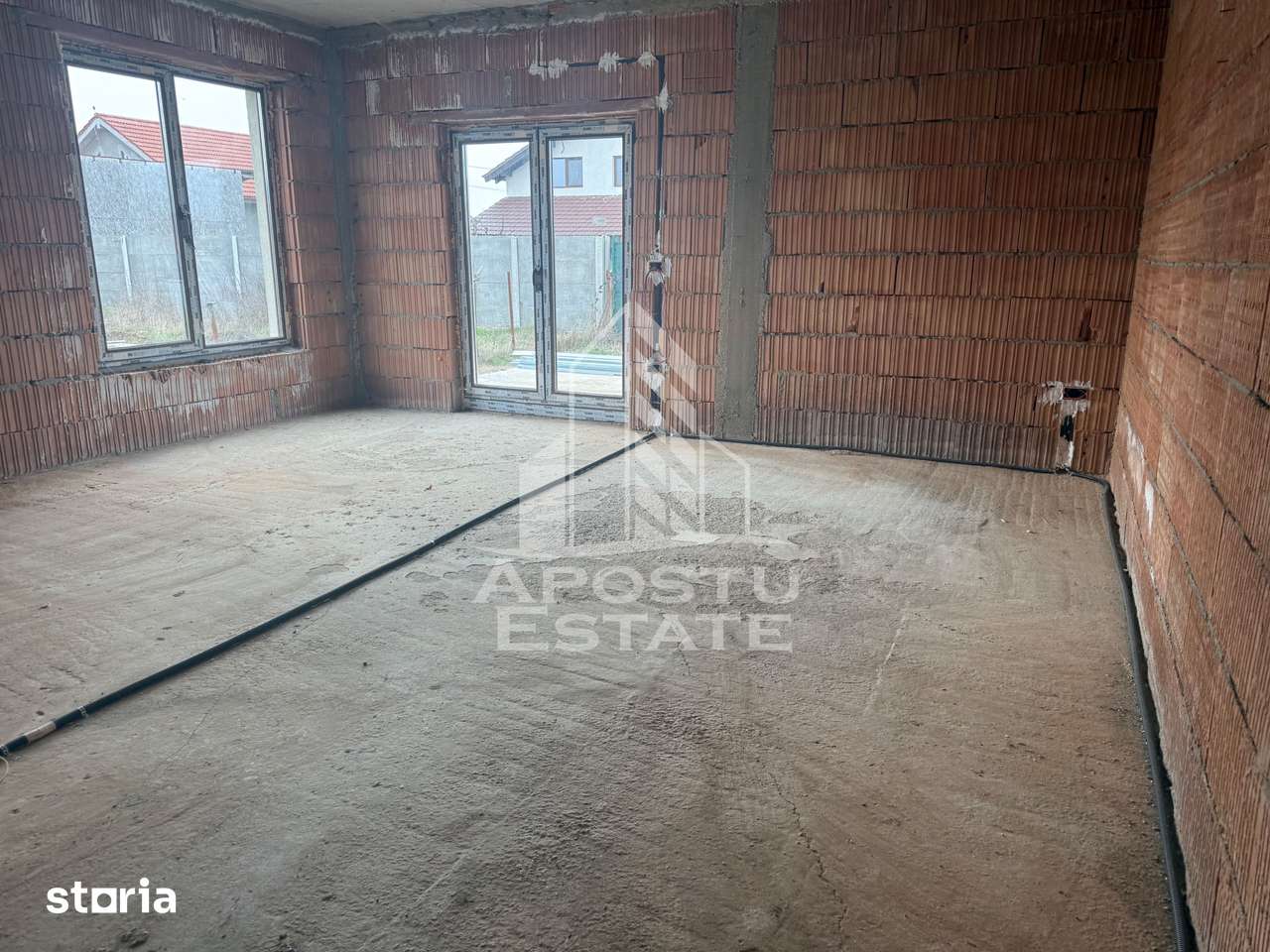 Duplex in Bazosul Nou,bine pozitionat. - Imagine principală: 2/11