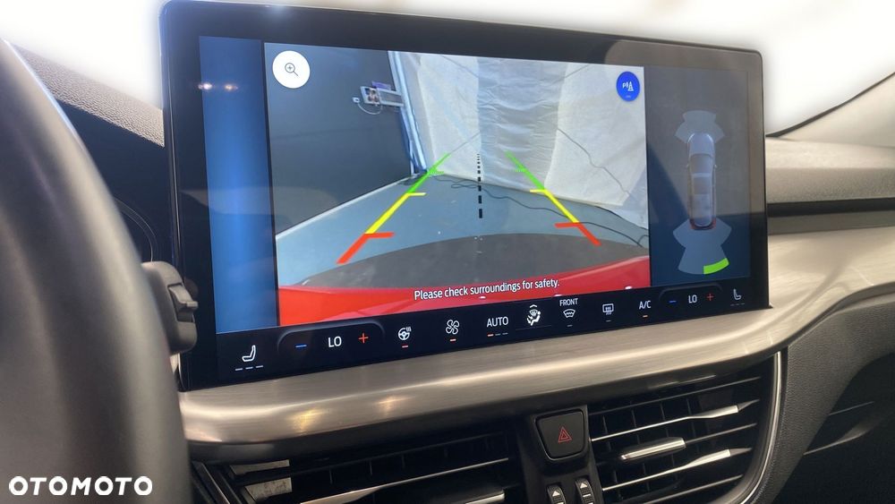 Ford Focus 1.0 EcoBoost mHEV Titanium X - 23