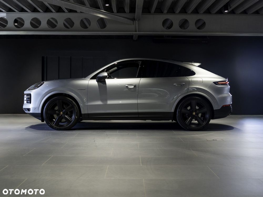 Porsche Cayenne E-Hybrid PHEV - 2