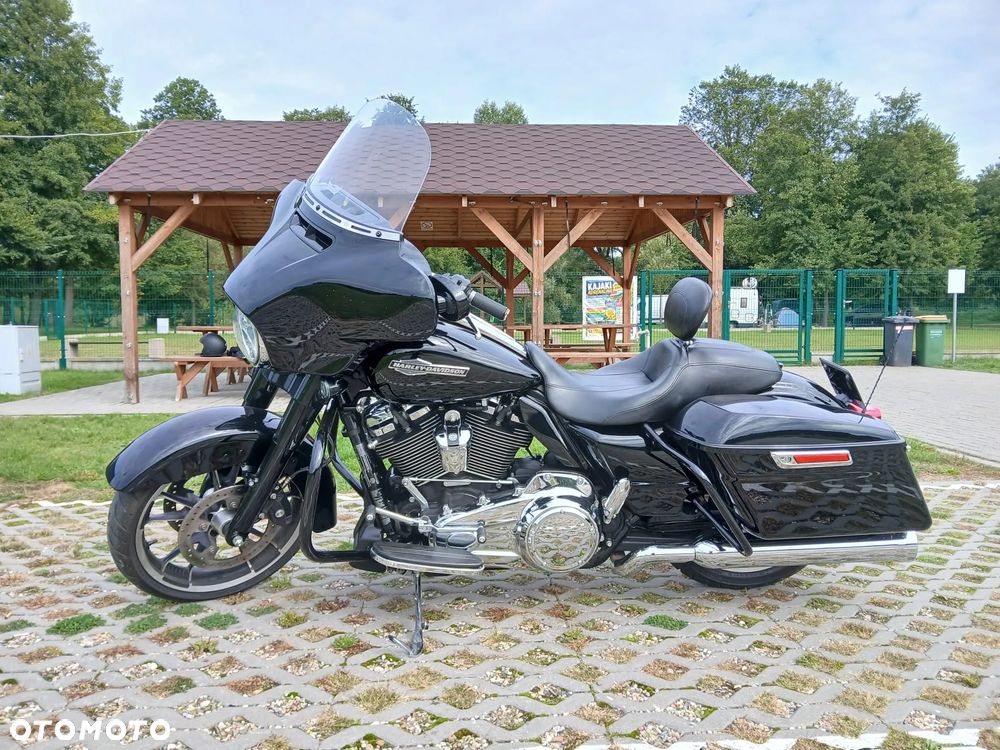 Harley-Davidson Street Glide Trike