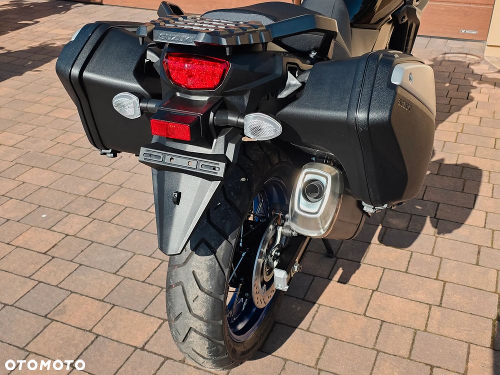 Suzuki V-STROM - 20
