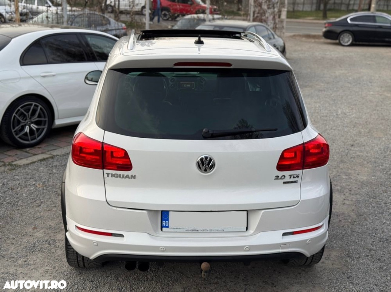 Volkswagen Tiguan 2.0 TDI 4Motion DSG Sport & Style - 4