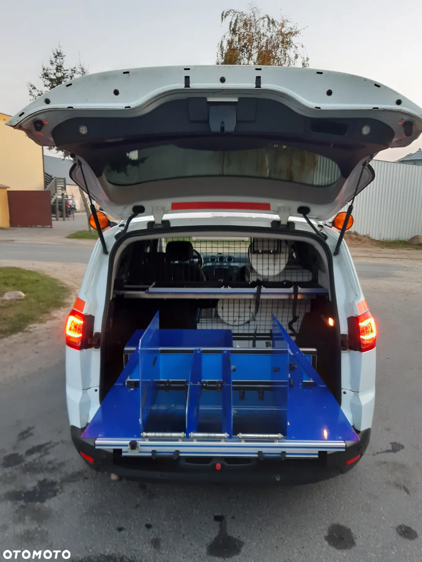 Ford S-Max - 9