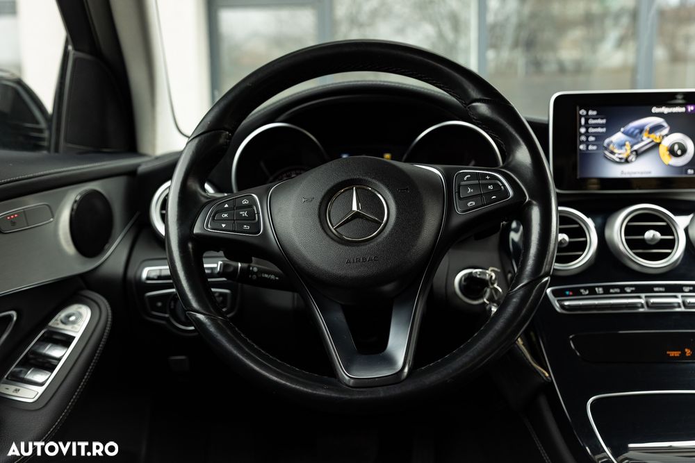 Mercedes-Benz GLC - 25