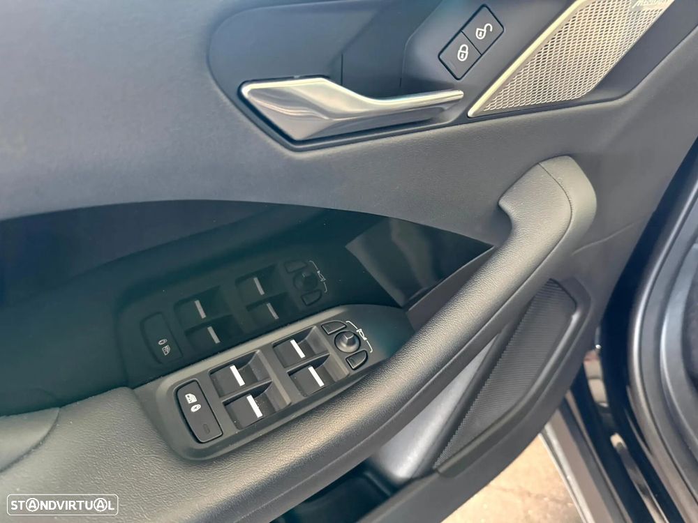 Jaguar I-Pace EV400 AWD HSE - 29